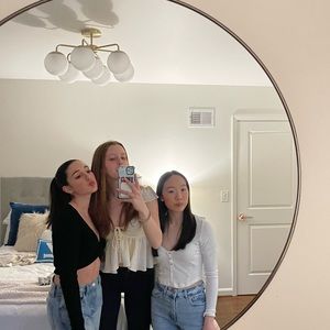 Meet your Posher, Zoe